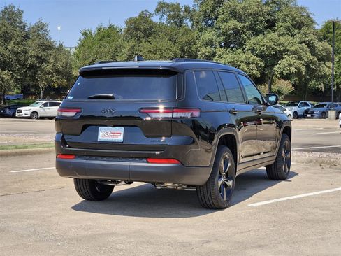 New 2025 Jeep Grand Cherokee L Limited w/ Black Appearance Package image 4