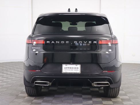 Used 2025 Land Rover Range Rover Sport S image 6