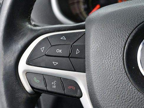 Used 2015 Jeep Cherokee Trailhawk image 17