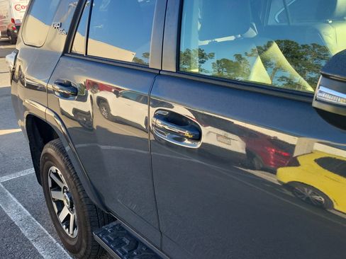 Used 2024 Toyota 4Runner TRD Off-Road Premium image 12