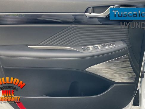 Used 2024 Hyundai Palisade Calligraphy image 13