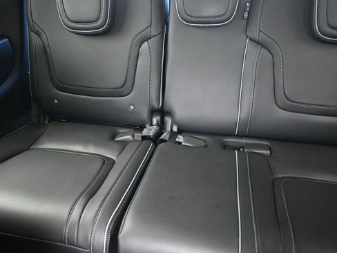 Used 2025 INFINITI QX80 Luxe RWD image 17