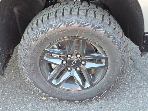 New 2026 Chevrolet Silverado 1500 LT Trail Boss w/ Convenience Package II image 6