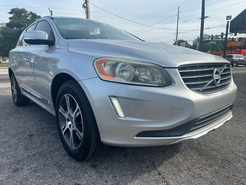 Used 2014 Volvo XC60 T6 AWD/4WD image 9