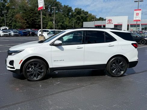 Used 2023 Chevrolet Equinox RS w/ RS Leather Package AWD/4WD image 3