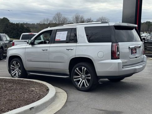 Used 2017 GMC Yukon Denali w/ Open Road Package image 9