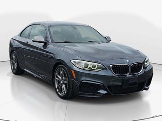 Used 2016 BMW M235i Coupe RWD video 3