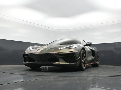 Used 2021 Chevrolet Corvette Stingray Preferred Cpe w/ Z51 Performance Package RWD image 29