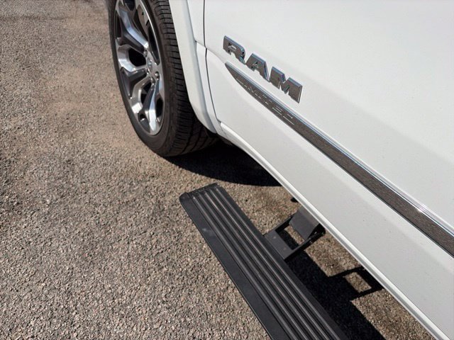 Used 2022 RAM 1500 Limited AWD/4WD image 22