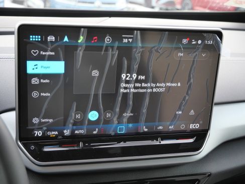 New 2026 Volkswagen ID.4 Pro image 10