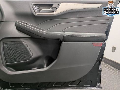 Certified 2022 Ford Escape SE w/ SE Sport Appearance Package AWD/4WD image 28