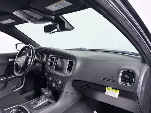 Used 2023 Dodge Charger R/T w/ Technology Group image 25