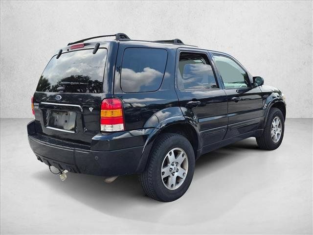 Used 2005 Ford Escape Limited FWD image 5