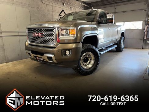 Used 2015 GMC Sierra 2500 Denali w/ Duramax Plus Package AWD/4WD image 1