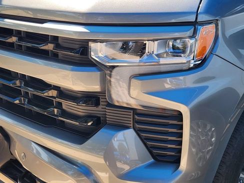 Used 2024 Chevrolet Silverado 1500 RST AWD/4WD image 8