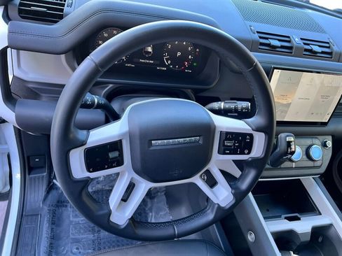 Used 2025 Land Rover Defender 110 S AWD/4WD image 32