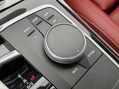 Certified 2023 BMW 330i xDrive Sedan w/ Premium Package image 26