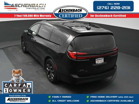 Used 2025 Chrysler Pacifica Limited FWD image 14