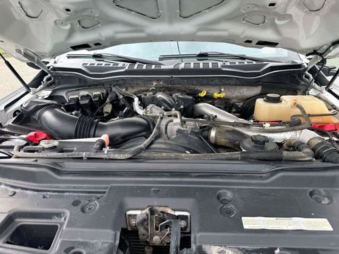 Used 2018 Ford F250 XL w/ Power Equipment Group AWD/4WD image 20