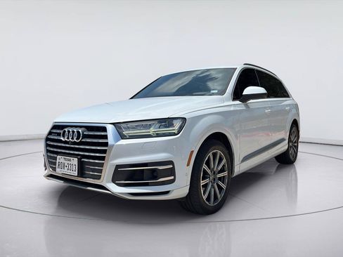 Used 2019 Audi Q7 3.0T Prestige w/ Prestige Package AWD/4WD image 2