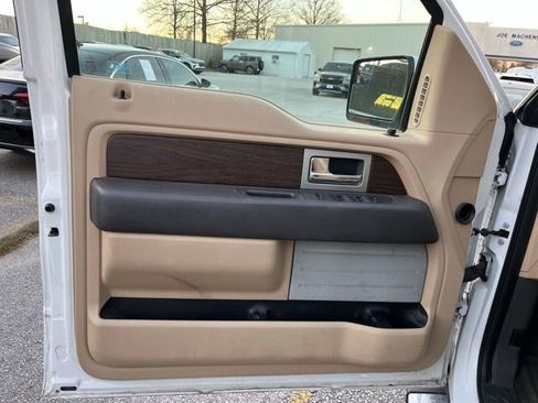 Used 2013 Ford F150 Lariat w/ Mid Equipment Group image 12
