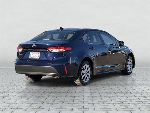 Certified 2025 Toyota Corolla LE image 6