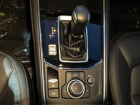 Used 2023 MAZDA CX-5 AWD 2.5 S w/ Premium Package image 17