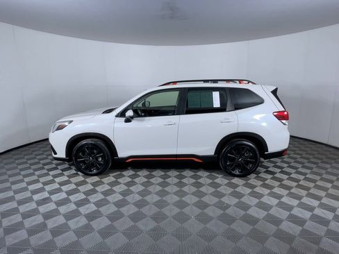 Used 2023 Subaru Forester Sport image 6