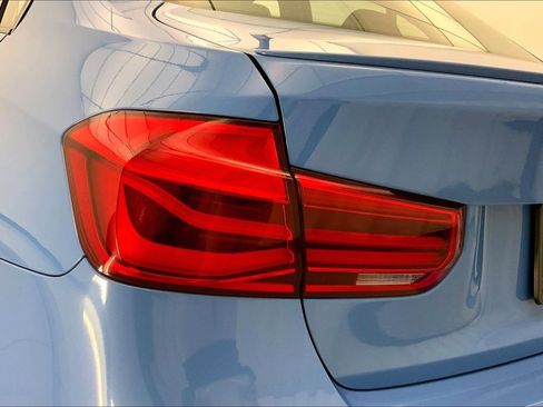 Used 2018 BMW M3 w/ Competition Package RWD image 28