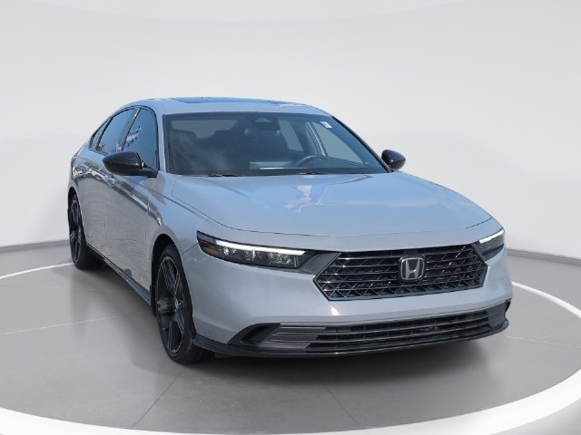 Used 2024 Honda Accord Sport image 1