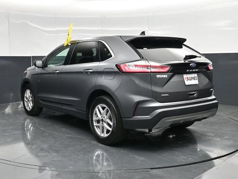 Used 2024 Ford Edge SEL AWD/4WD image 11
