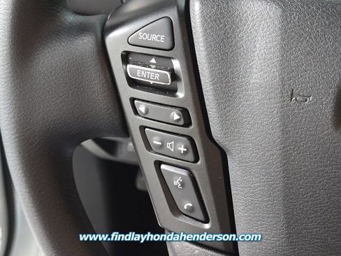 Used 2025 Nissan Frontier SV RWD image 26
