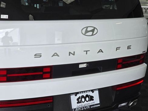 Used 2025 Hyundai Santa Fe SEL AWD/4WD image 12