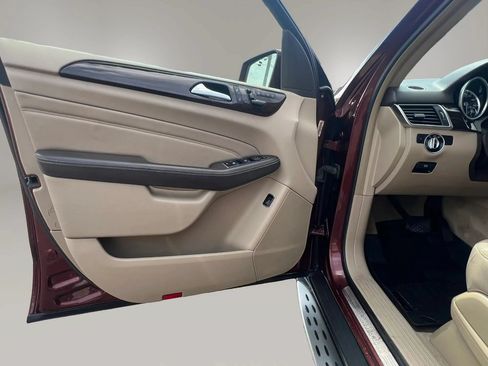 Used 2015 Mercedes-Benz ML 350 4MATIC w/ Premium 1 Package image 12