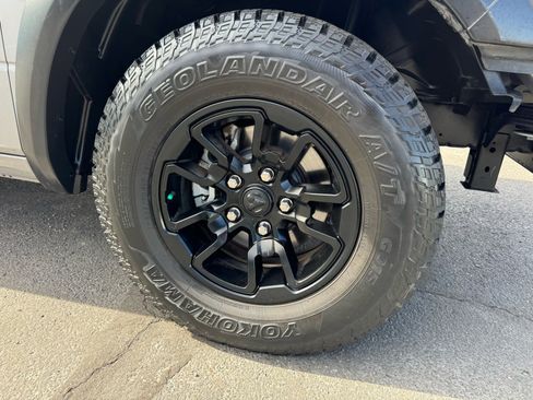 Used 2022 RAM 1500 Classic Warlock w/ Electronics Group image 9