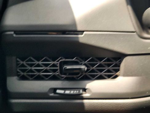 Used 2025 Honda Accord LX image 21