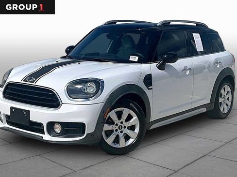 Used 2018 MINI Cooper Countryman FWD image 1