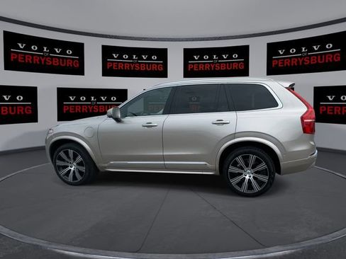 Used 2024 Volvo XC90 T8 Plus w/ Protection Package Premier AWD/4WD image 5