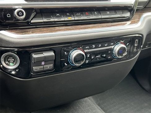 Used 2022 GMC Sierra 1500 Elevation image 28