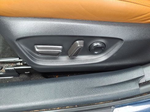 Used 2020 Toyota Avalon Limited w/ Advanced Safety Package FWD image 27