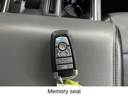 Used 2021 Ford F150 Lariat w/ Equipment Group 502A High AWD/4WD image 28