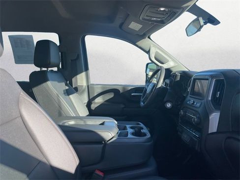 Used 2022 Chevrolet Silverado 2500 W/T w/ WT Fleet Convenience Package image 15