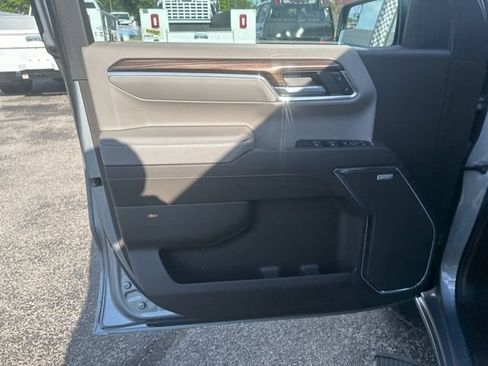 Used 2024 Chevrolet Silverado 1500 RST w/ Convenience Package II AWD/4WD image 11