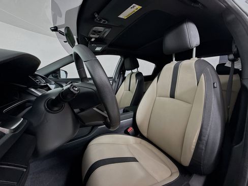 Used 2018 Honda Civic EX image 25