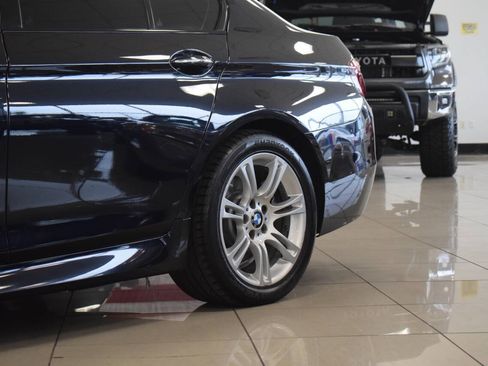 Used 2013 BMW 528i Sedan RWD image 17