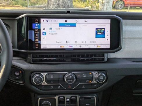 New 2026 Jeep Gladiator Sport image 16