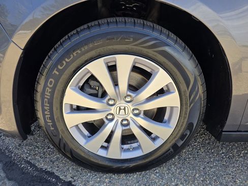 Used 2015 Honda Odyssey EX-L image 39