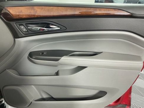 Used 2012 Cadillac SRX Luxury AWD/4WD image 13
