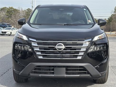 Certified 2025 Nissan Rogue S image 3