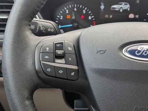 Used 2021 Ford Escape SE w/ Convenience Package image 26